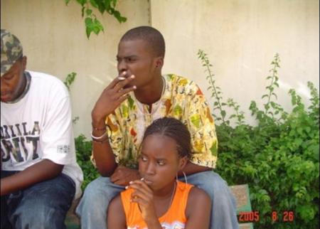 cheikh seck , sa soeur et son friend